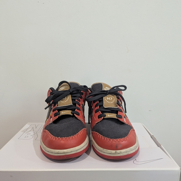 Custom Nike Dunks - Men's Sz 7 Red & Black